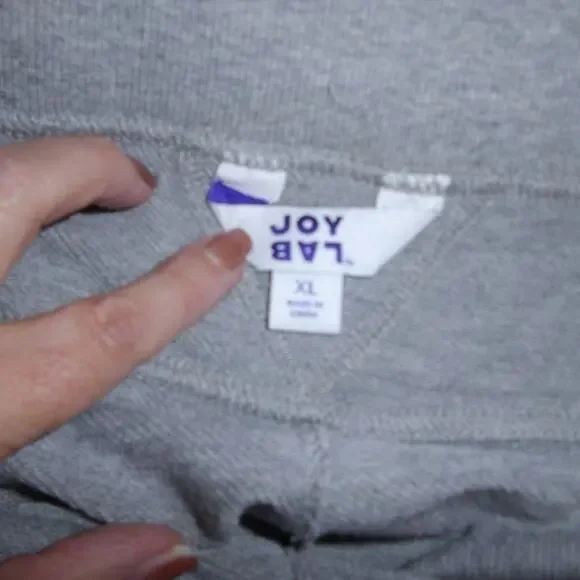 Joy Lab Gray Fleece High-Rise Drawstring Stretch Shorts XL - Picture 3 of 5